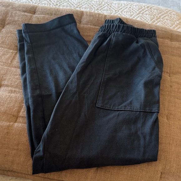 Vuori Pants - VUORI Women’s Black Elastic-Waist Casual Pants